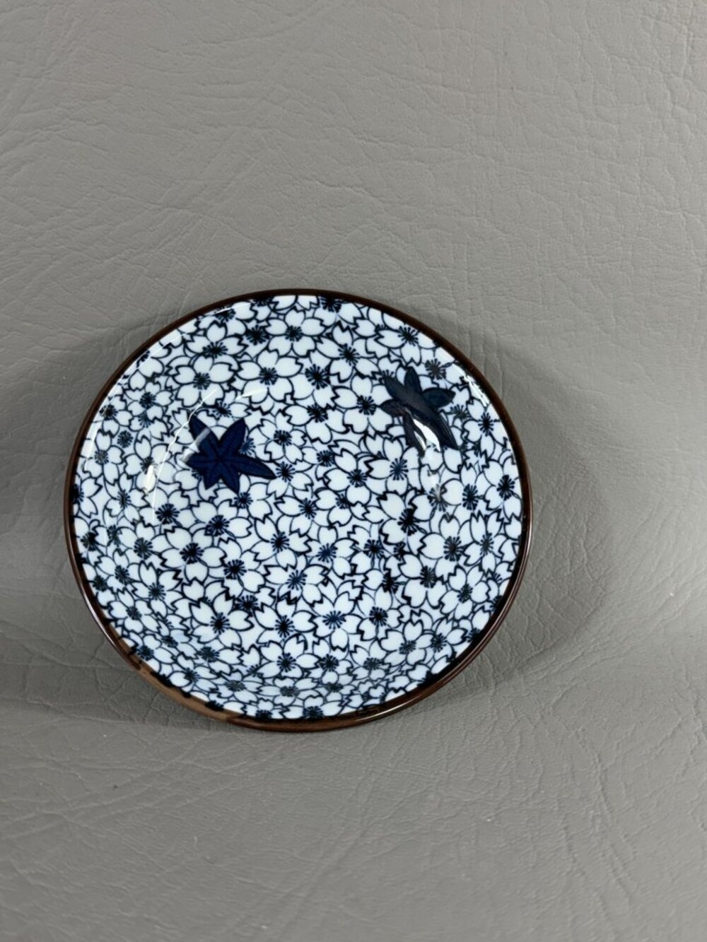 Set of 6 Japanese Ceramic Dipping Sauce Dishes Assorted Blue White Small Bowls - Picture 8 of 10
